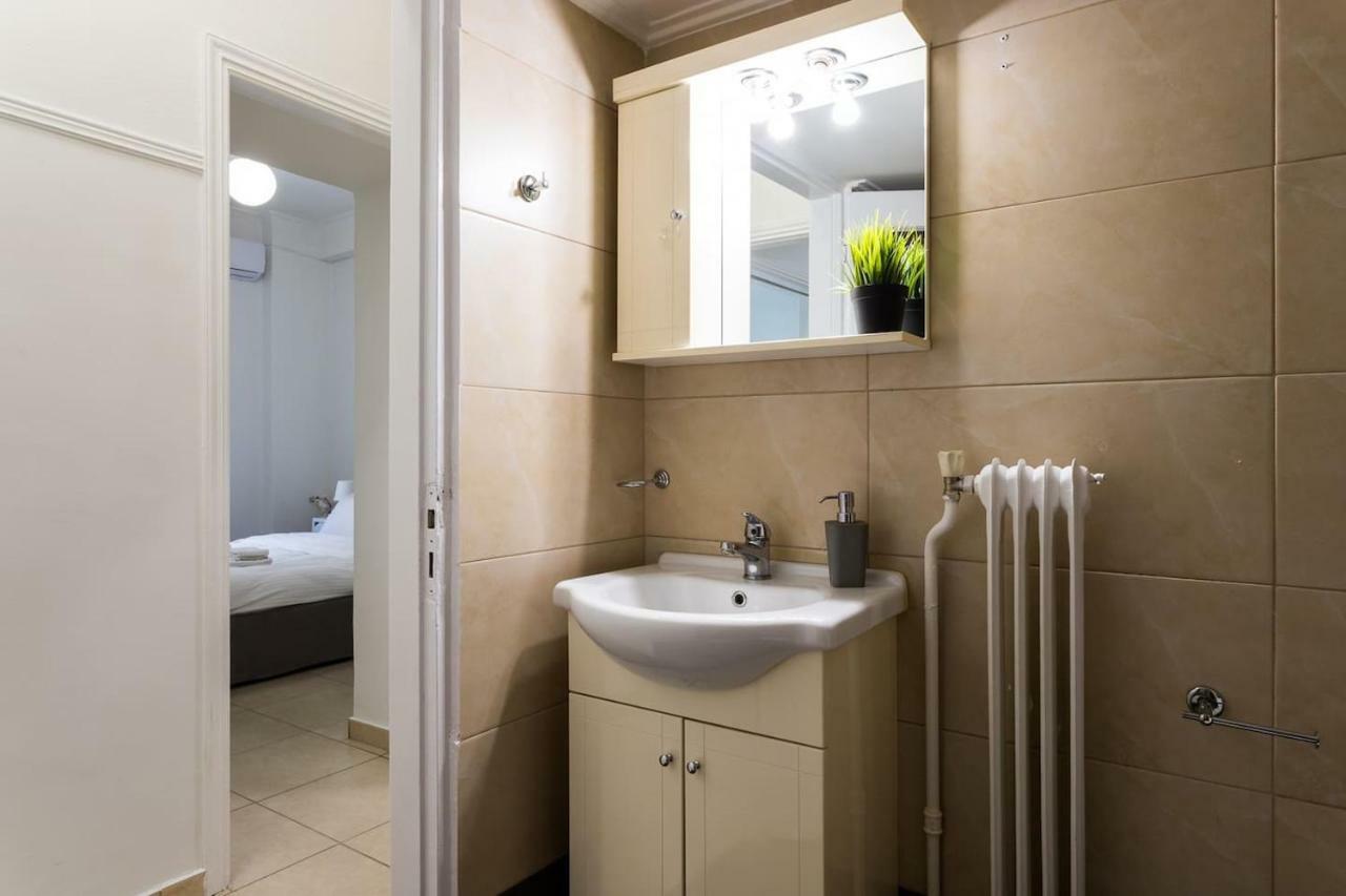 Two Bedroom Flat At Lycabettus Hill Athènes Extérieur photo